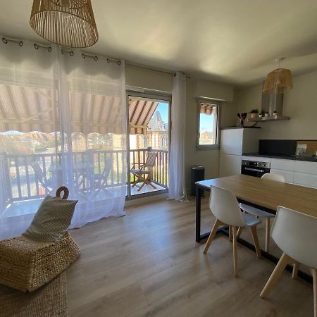 Hyper Centre - 2 Pieces Tout Confort - Terrasse - Ascenseur - Cabourg Ngoại thất bức ảnh
